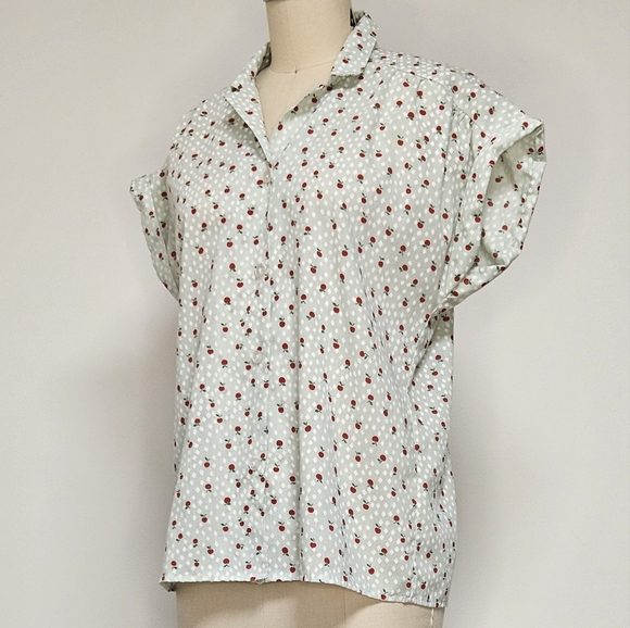Vintage 🍎 Button Down - Picture 3 of 10